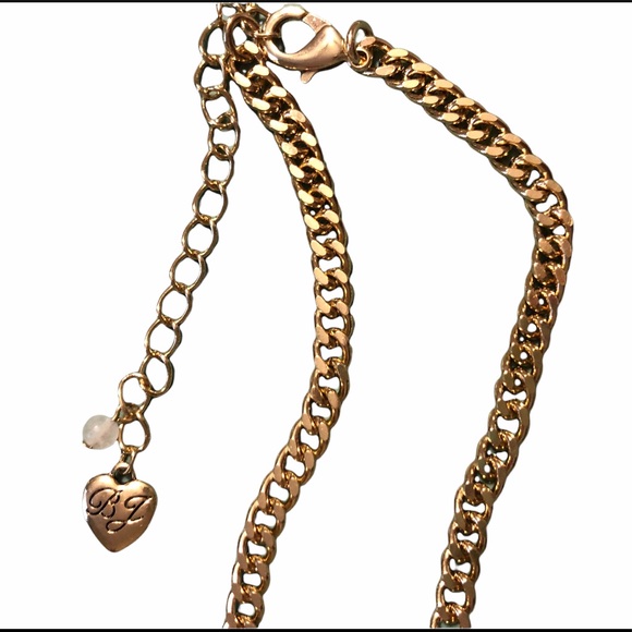 🌸 BETSEY JOHNSON | Pink Daisy Pave Necklace w/ Gold Chain - Picture 3 of 12